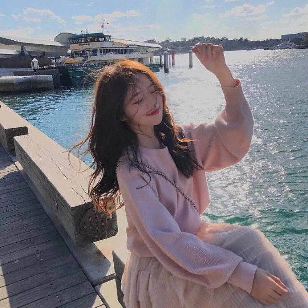 三层楼的女孩