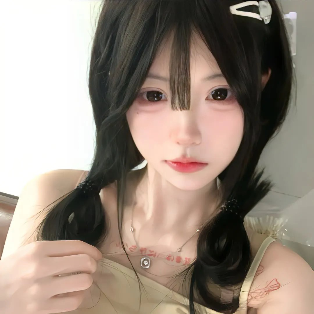 强袭魔女第一季